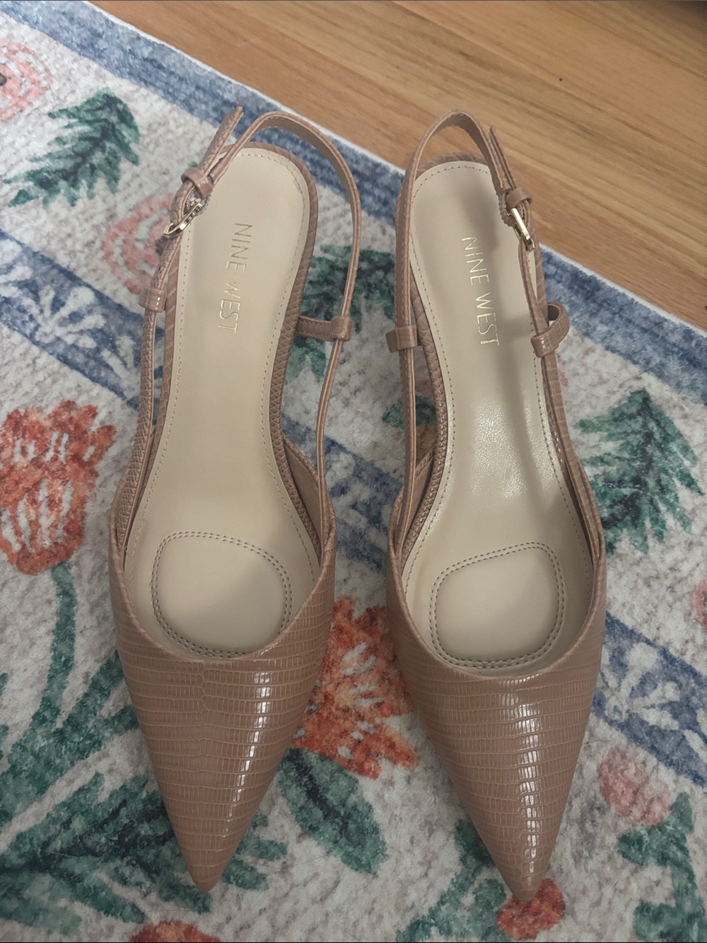 Nine West kitten heel sling back size 8